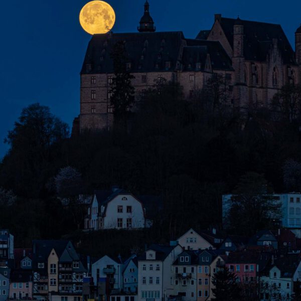 Castle, City, Deutschland, Europa, Europe, Frühling, Germany, Hessen, Hessia, Location, Marburg, Mittelhessen, Mond, Moon, Ort, Schloss, Spring, Stadt